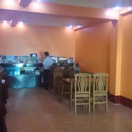 Silver Moon Hotel Yangon Exterior foto